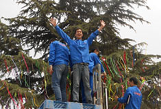 鄭州超前涂料歡迎您！專(zhuān)業(yè)真石漆生產(chǎn)廠家